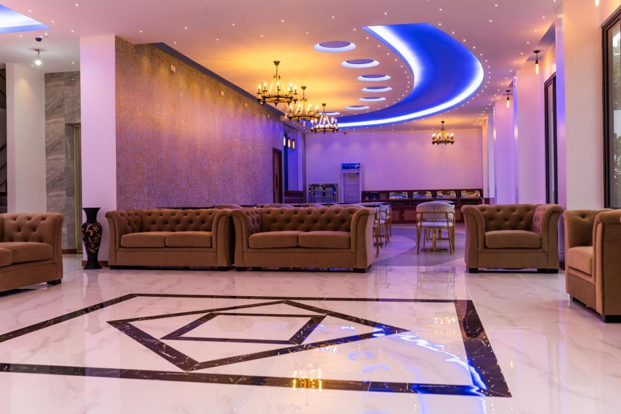 Ari Grand Hotel & Spa Dhangethi Exteriér fotografie